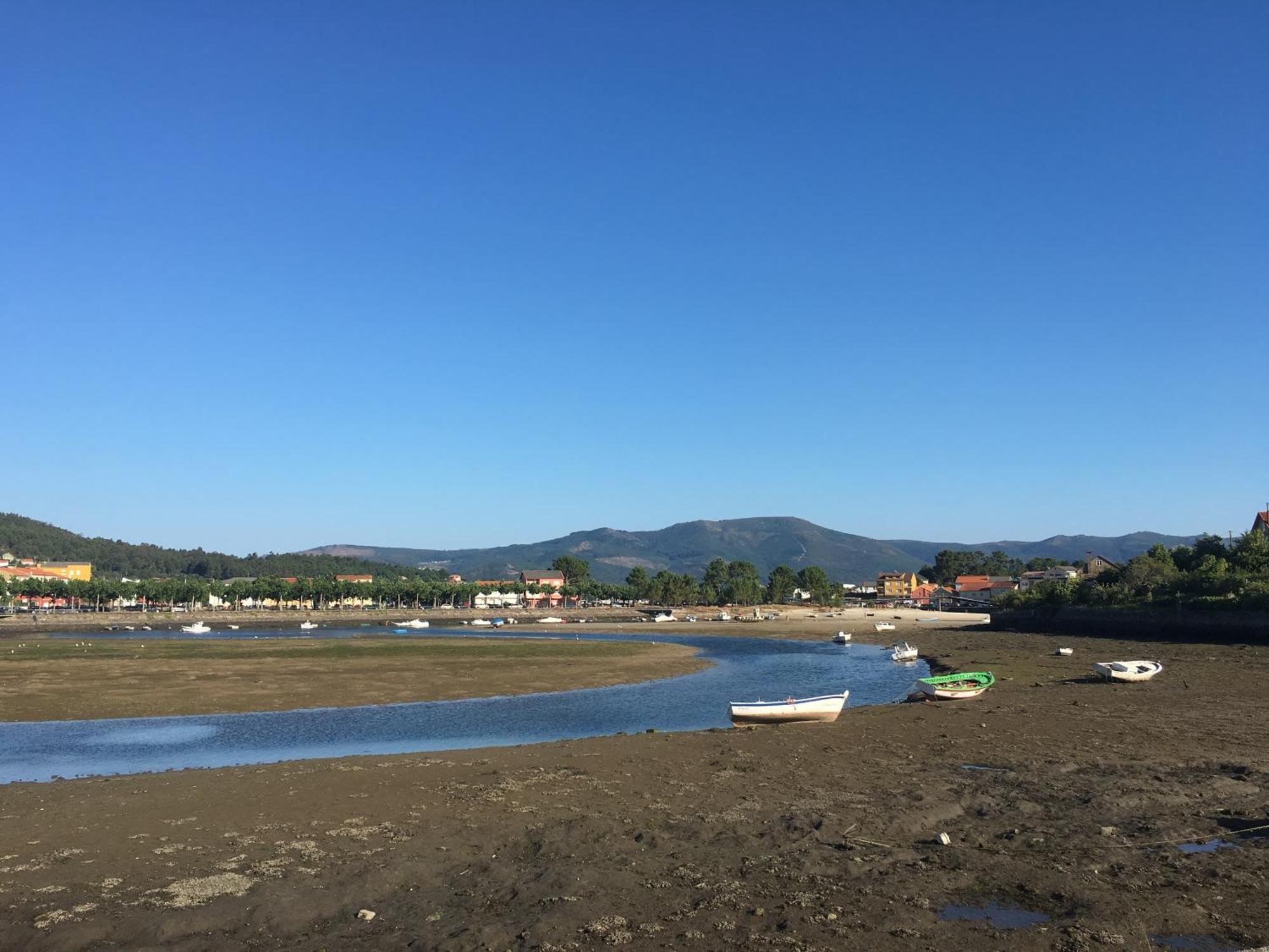 Muros Sobre El Mar Kültér fotó